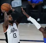 熊猫体育在线观看-德甲赛程吃紧，洛杉矶快船窗口期状态回暖，质疑声仍在，资深球员宣示担当